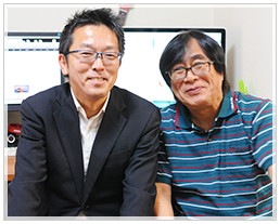 キョウユウ菊池（左）と佐藤良悦氏（右）